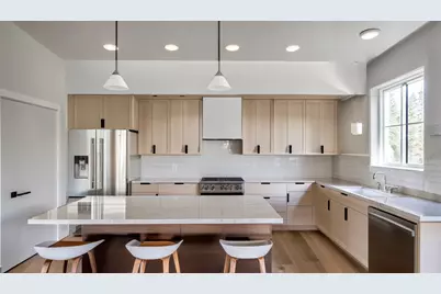 2515 Jansen Avenue, White Bear Lake, MN 55110 - Photo 12