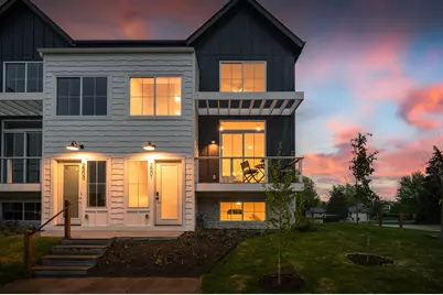 2501 Jansen Avenue, White Bear Lake, MN 55110 - Photo 2