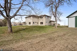 1829 400th St, Breckenridge, MN 56520 - Photo 8