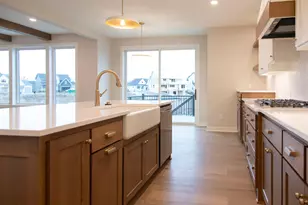 10361 Peony Ln, Maple Grove, MN 55311 - Photo 4