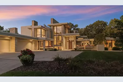 685 Hidden Creek Trail, Mendota Heights, MN 55118 - Photo 2