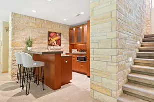 685 Hidden Creek Trail, Mendota Heights, MN 55118 - Photo 40