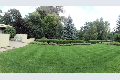 685 Hidden Creek Trail, Mendota Heights, MN 55118 - Photo 72