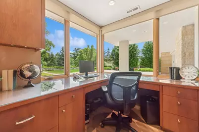 685 Hidden Creek Trail, Mendota Heights, MN 55118 - Photo 24