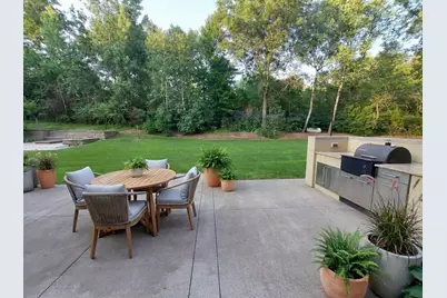 685 Hidden Creek Trail, Mendota Heights, MN 55118 - Photo 22