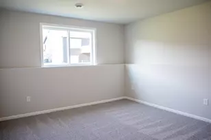 6709 Meadow View Dr S, Fargo, ND 58104 - Photo 22