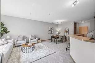 820 Emerald St, Saint Paul, MN 55114 - Photo 4