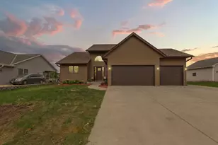29107 Danel Ave, Randolph, MN 55065 - Photo 1