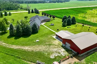 10599 State Hwy 56, Le Roy, MN 55951 - Photo 34