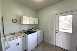 10599 State Hwy 56, Le Roy, MN 55951 - Photo 14