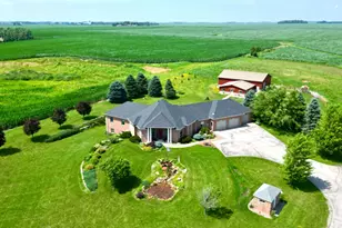 10599 State Hwy 56, Le Roy, MN 55951 - Photo 32