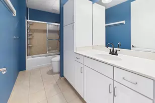 300 Wall St, Saint Paul, MN 55101 - Photo 16