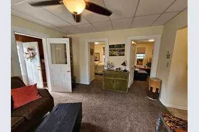 517 Warren Avenue, Spring Valley, MN 55975 - Photo 8