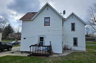 517 Warren Ave, Spring Valley, MN 55975 - Photo 4