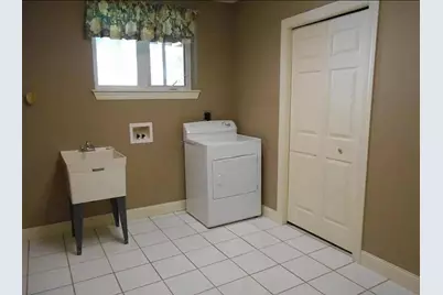 717 S Shore Drive, Detroit Lakes, MN 56501 - Photo 12