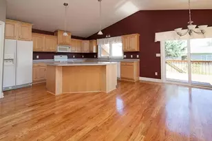 717 S Shore Dr, Detroit Lakes, MN 56501 - Photo 8