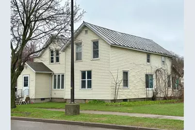 126 W Columbia Street, Chippewa Falls, WI 54729 - Photo 2