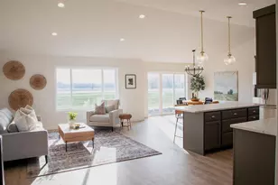 6672 14th St S, Fargo, ND 58104 - Photo 8