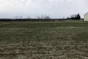 160 26th Street NW, Owatonna, MN 55060 - Photo 1