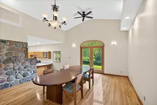 1310 Deerwood Dr, Eagan, MN 55123 - Photo 18