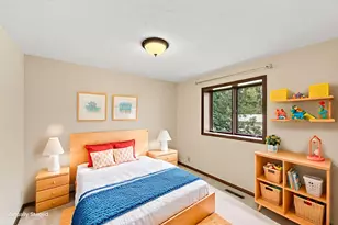 1310 Deerwood Dr, Eagan, MN 55123 - Photo 22