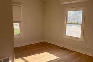 436 Adams St SE, Hutchinson, MN 55350 - Photo 4