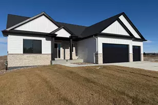 301 Somerby Pkwy NE, Byron, MN 55920 - Photo 1