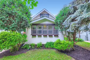 1477 Hamline Ave N, Saint Paul, MN 55108 - Photo 1