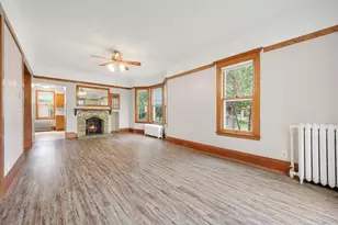 129 W 33rd St, Minneapolis, MN 55408 - Photo 4