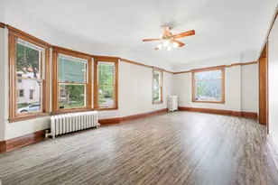 129 W 33rd St, Minneapolis, MN 55408 - Photo 8
