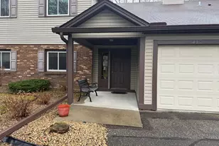 4326 Buckingham Ct, Vadnais Heights, MN 55127 - Photo 2