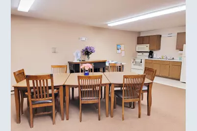 11 Park Street N #119, Fairfax, MN 55332 - Photo 14