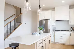 4819 Baker Reserve Ln Ln, Maple Plain, MN 55359 - Photo 12