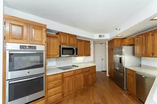 600 4th St SW, Rochester, MN 55902 - Photo 12