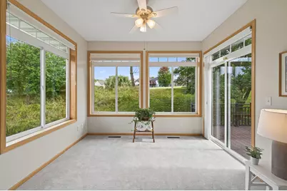 8821 Preserve Place, Savage, MN 55378 - Photo 4