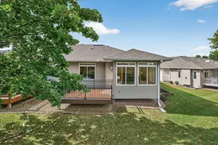 8821 Preserve Pl, Savage, MN 55378 - Photo 32