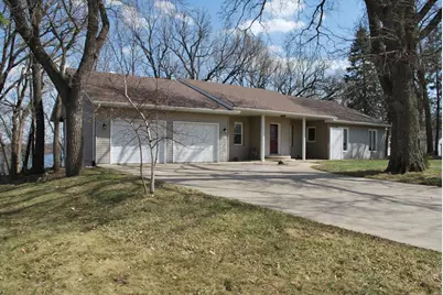 767 Shoreacres Drive, Fairmont, MN 56031 - Photo 2