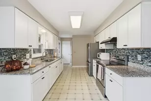 6280 Carleda Way, Inver Grove Heights, MN 55076 - Photo 8