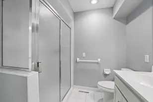 5541 W 70th St, Edina, MN 55439 - Photo 36