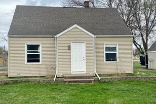 1212 Oak St, Wabasso, MN 56293 - Photo 1