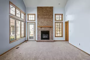 1904 Beebe Rd, Maplewood, MN 55109 - Photo 1