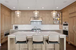 1111 W River Pkwy, Minneapolis, MN 55415 - Photo 10