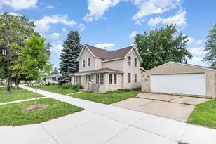 316 E Main St, Belle Plaine, MN 56011 - Photo 1