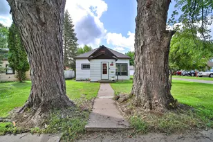 117 3rd St NE, Aitkin, MN 56431 - Photo 1