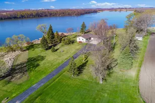 19447 Co Rd 1, Morris, MN 56267 - Photo 1