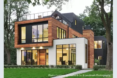 896 Mississippi River Boulevard S, Saint Paul, MN 55116 - Photo 2