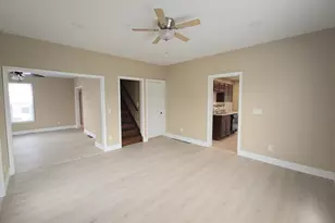 1133 Miller Ave, Windom, MN 56101 - Photo 12