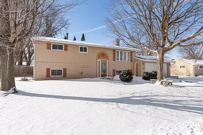 1020 Swanhill Drive, Albert Lea, MN 56007 - Photo 2