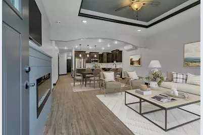 215 E Butler Street, Litchfield, MN 55355 - Photo 1