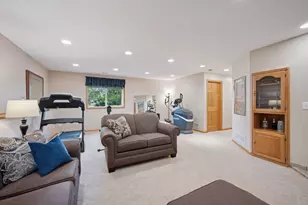10555 56th St NE, Albertville, MN 55301 - Photo 28